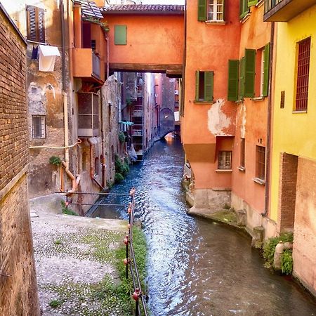 Historic Center - With 2 Single Beds Apartment Bologna Exterior foto