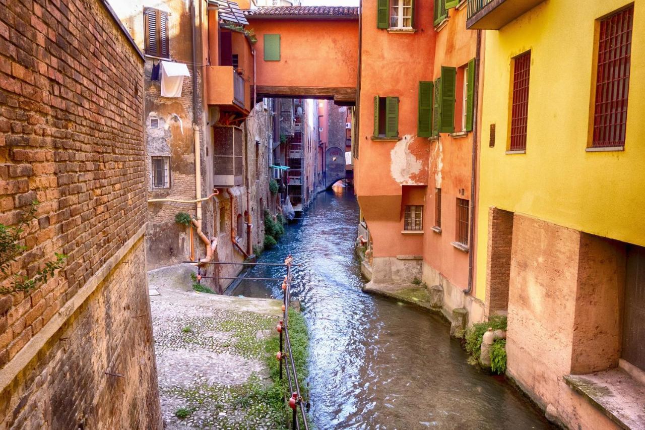 Historic Center - With 2 Single Beds Apartment Bologna Exterior foto